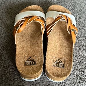 Reef cushion Vista Hi Twist Natural & White size 7